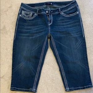 Vigoss plus size capris